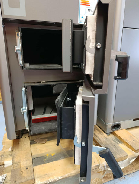 Pelletkessel DEFRO Gamma 15 kW.