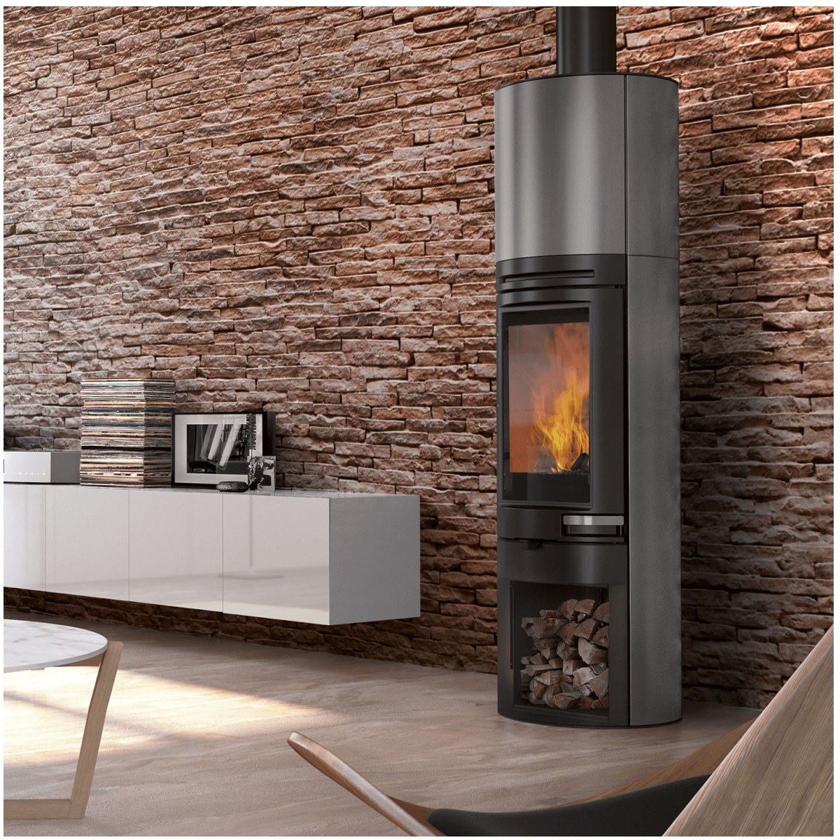 Modischer Holzofen Edilkamin Tally S Evo 9,1 kW mit integriertem Scheibenspülungssystem