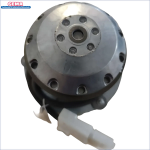 Silberfarbiger runder Motor mit elektrischem Anschluss für Attack DPX 30-45 kW SLX 40-55kW