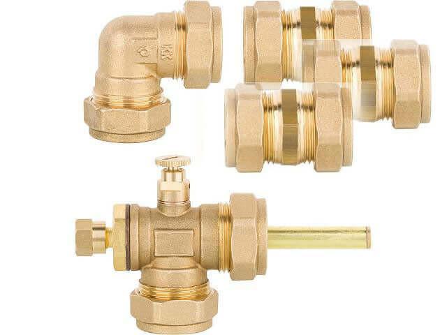 Solarpaket Flachkollektor AMX2.38 9.52 m² für Schrägdach - GEMA Shop